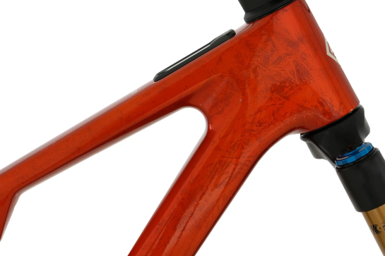 Megamo Reason AIR CRB 07 Avinox M2S 2027 Amber Orange